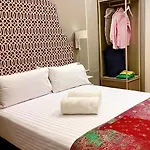Aparthotel Puerta De La Ribera Centro Cordova